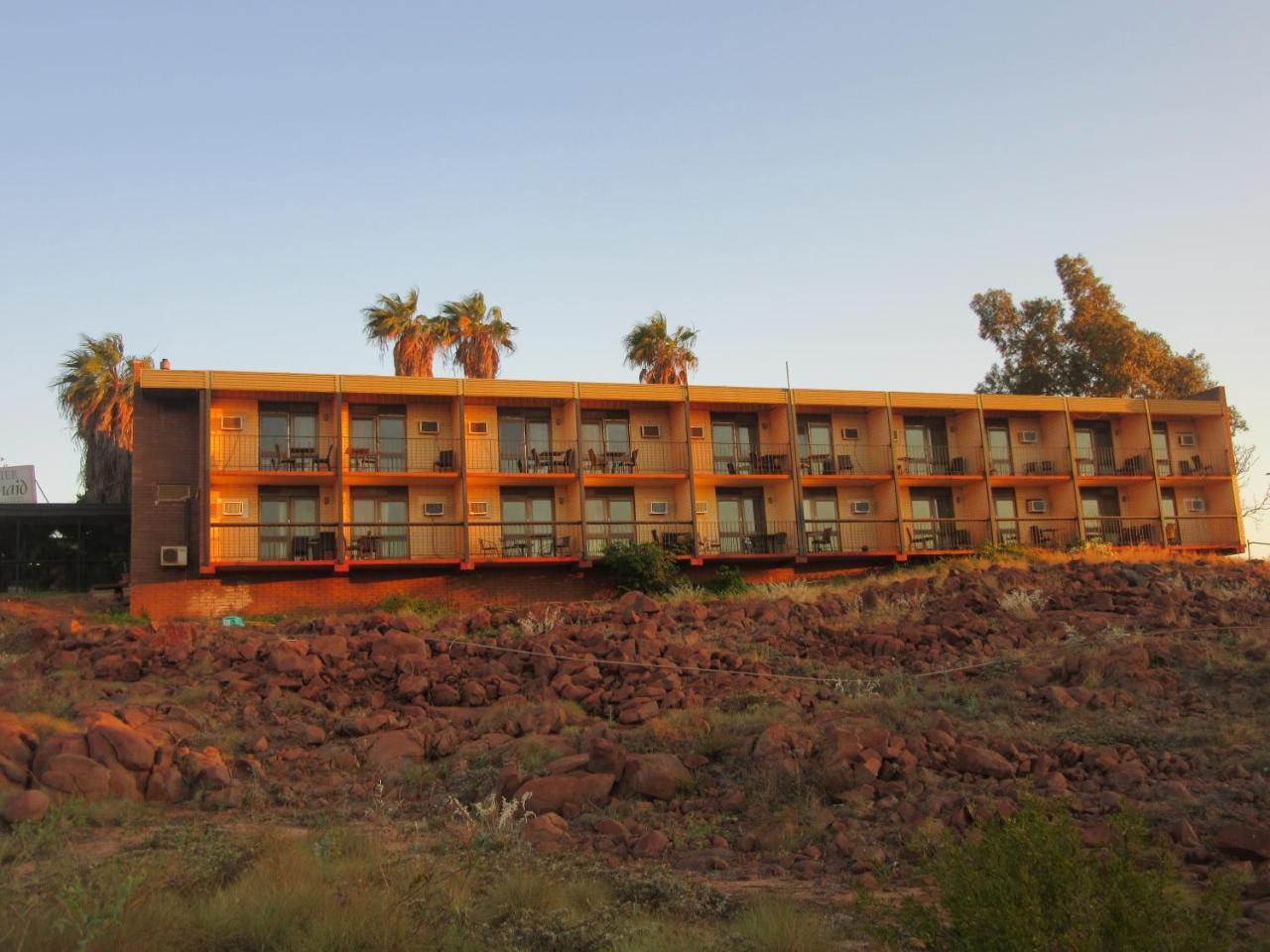 Dampier Mermaid Hotel Karratha Zewnętrze zdjęcie